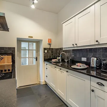 Coachman's Cottage, 度假居 Grange-over-Sands
