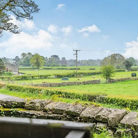 Holiday home Coachman's Cottage, *